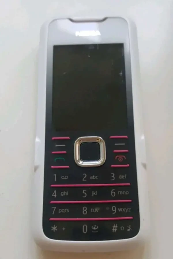 Телефон Nokia 7210с