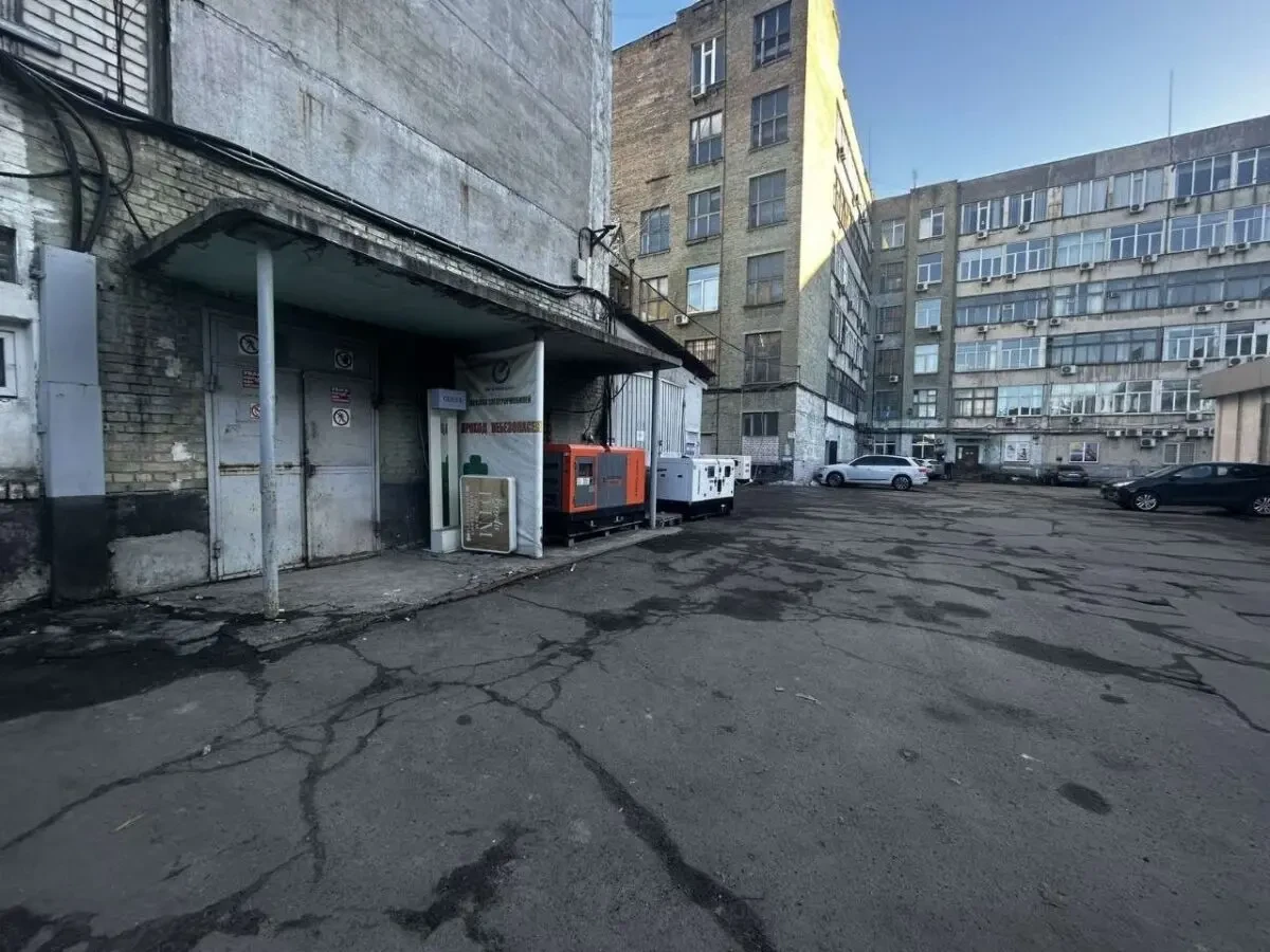 Почайна приміщення продаж