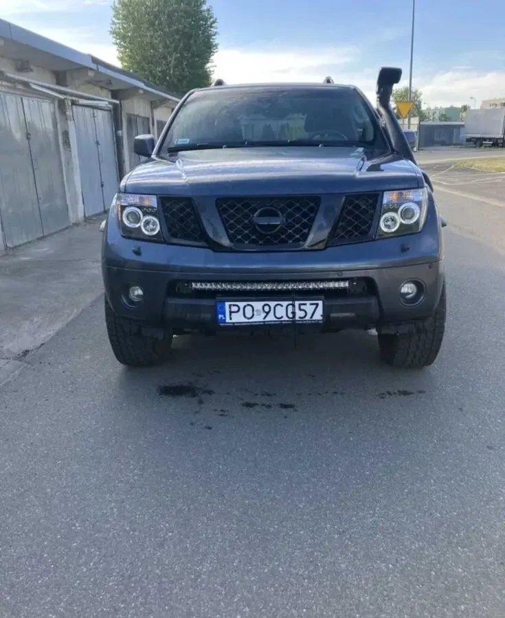 Nissan Pathfinder 3