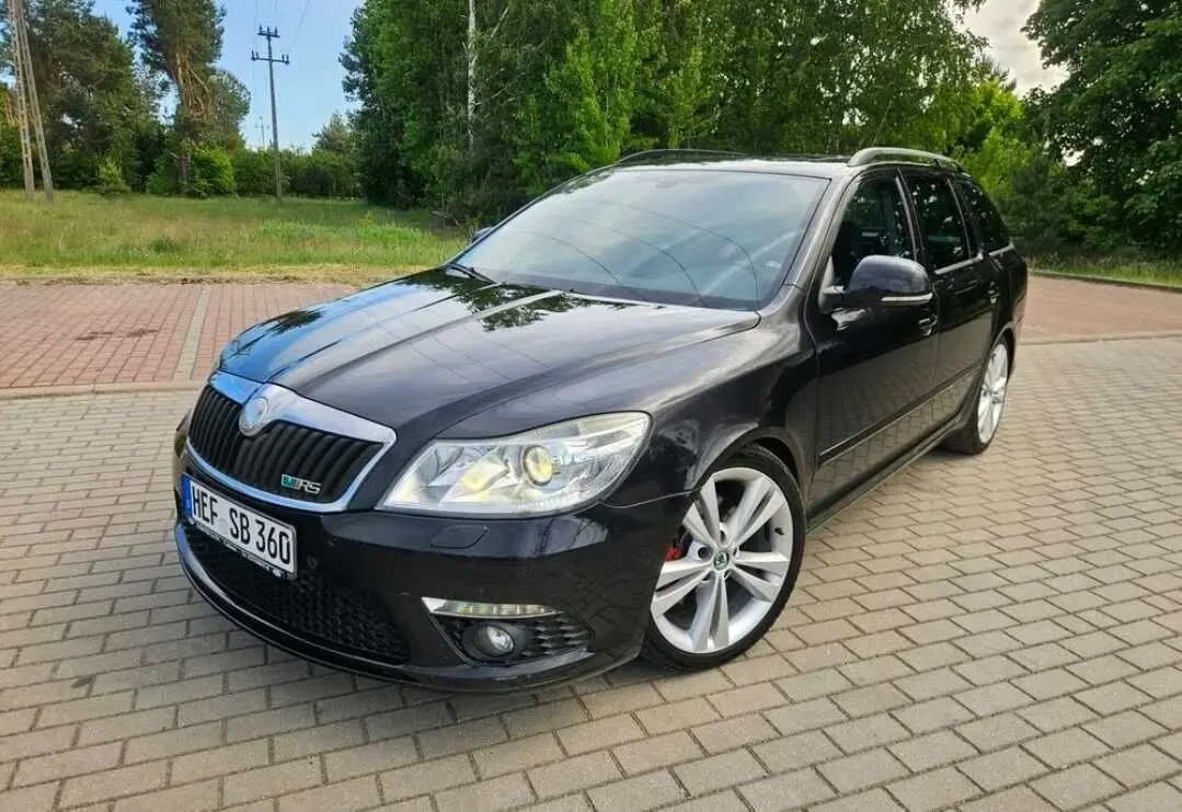 Skoda Octavia Універсал для військових