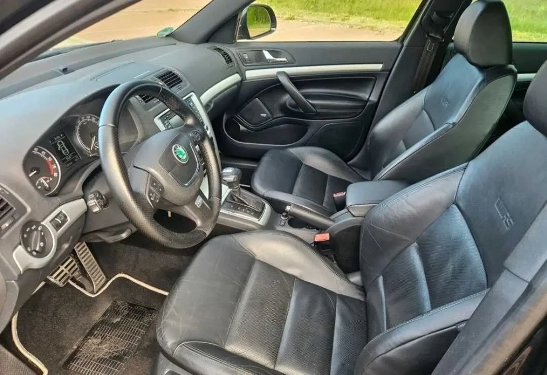 Skoda Octavia Універсал для військових 6