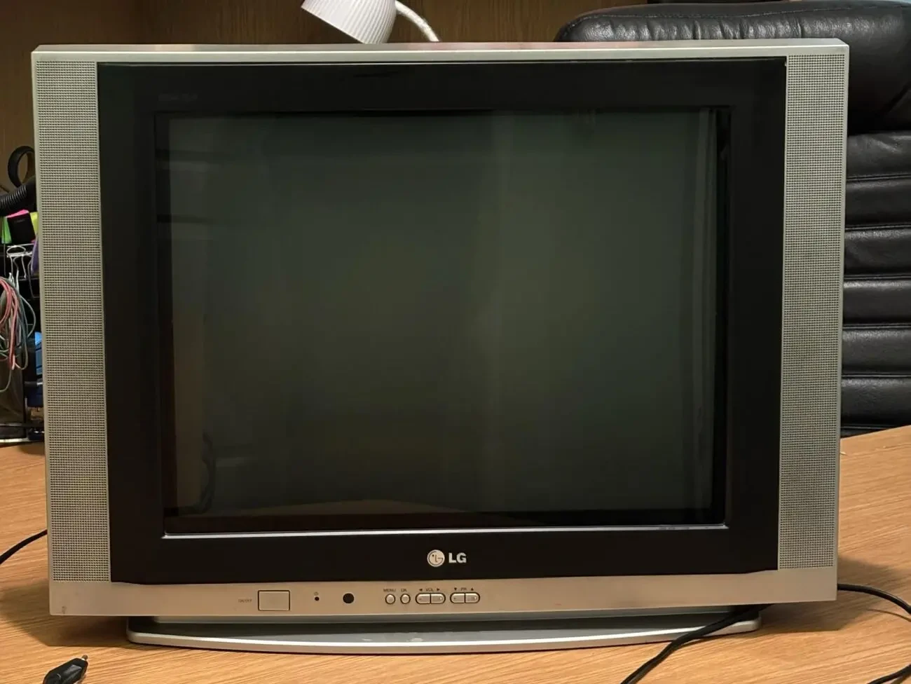Телевізор LG 21FS2CLX flat Flatron TV Телевизор ЛЖ 21 дюйм 2