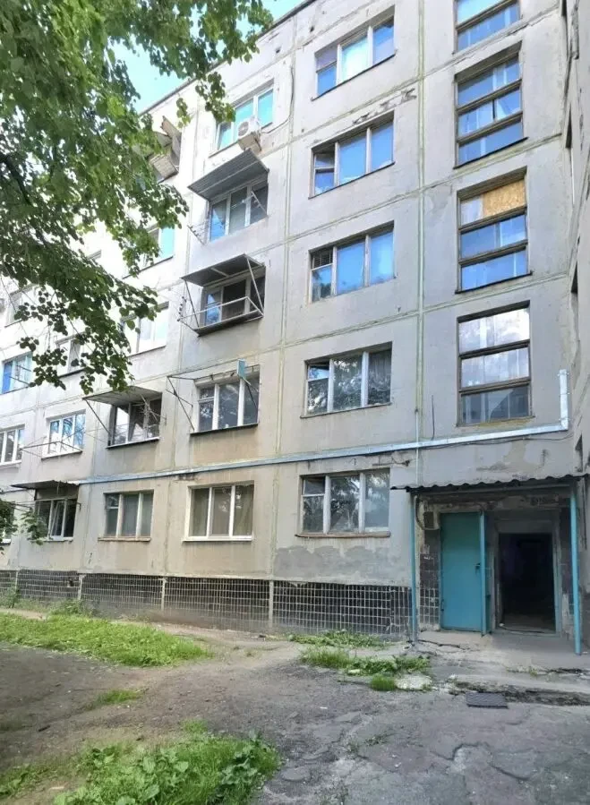 Продам окрему гостинку з власним санвузлом на Салтівці 4