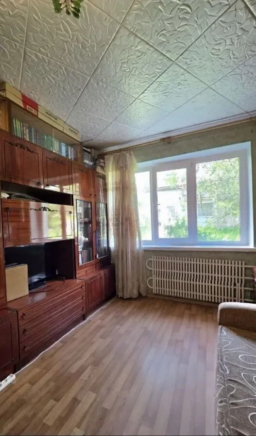 Продам окрему гостинку з власним санвузлом на Салтівці 6