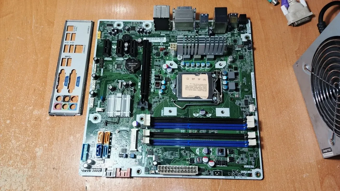 МАТЕРИНСКАЯ ПЛАТА HP Z75 IPMMB-FM (IPMMB-FM) (S1155, INTEL Z75, MICRO-ATX)