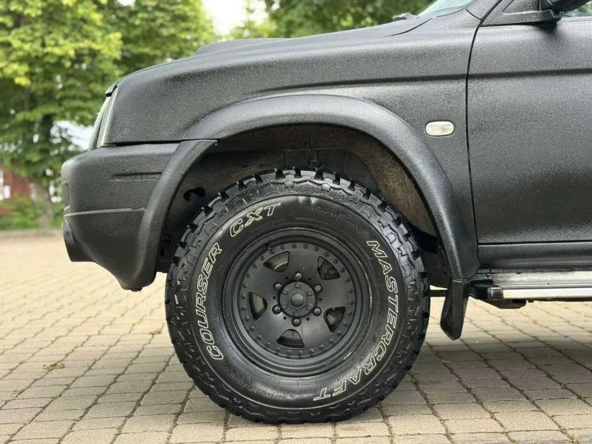 Mitsubishi L200 2005 Рік 2,5 Дизель Механіка 6