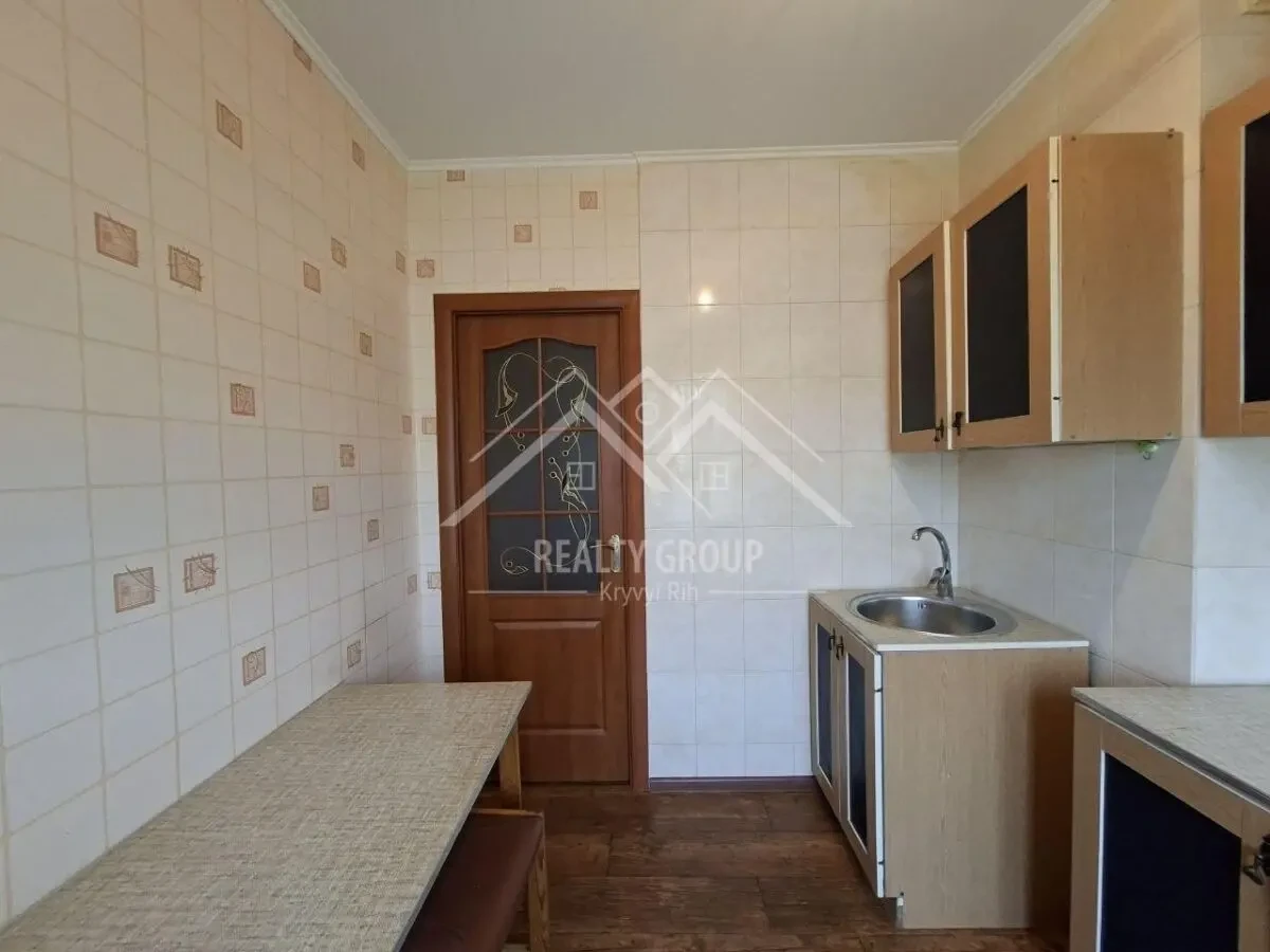 Продаж 2-к квартири на мкрн Сонячний 2