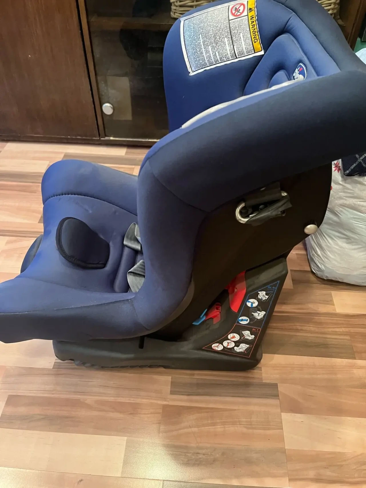 Детское автокресло ChiccoEletta Comfort (0-18 кг) -Состояние нового! 5