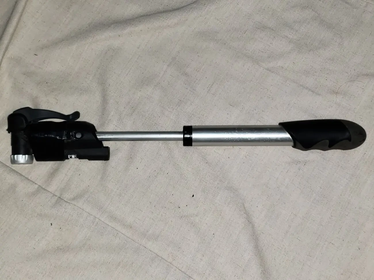 Велосипедный насос Topeak MINI DXG TMD-2G. 2
