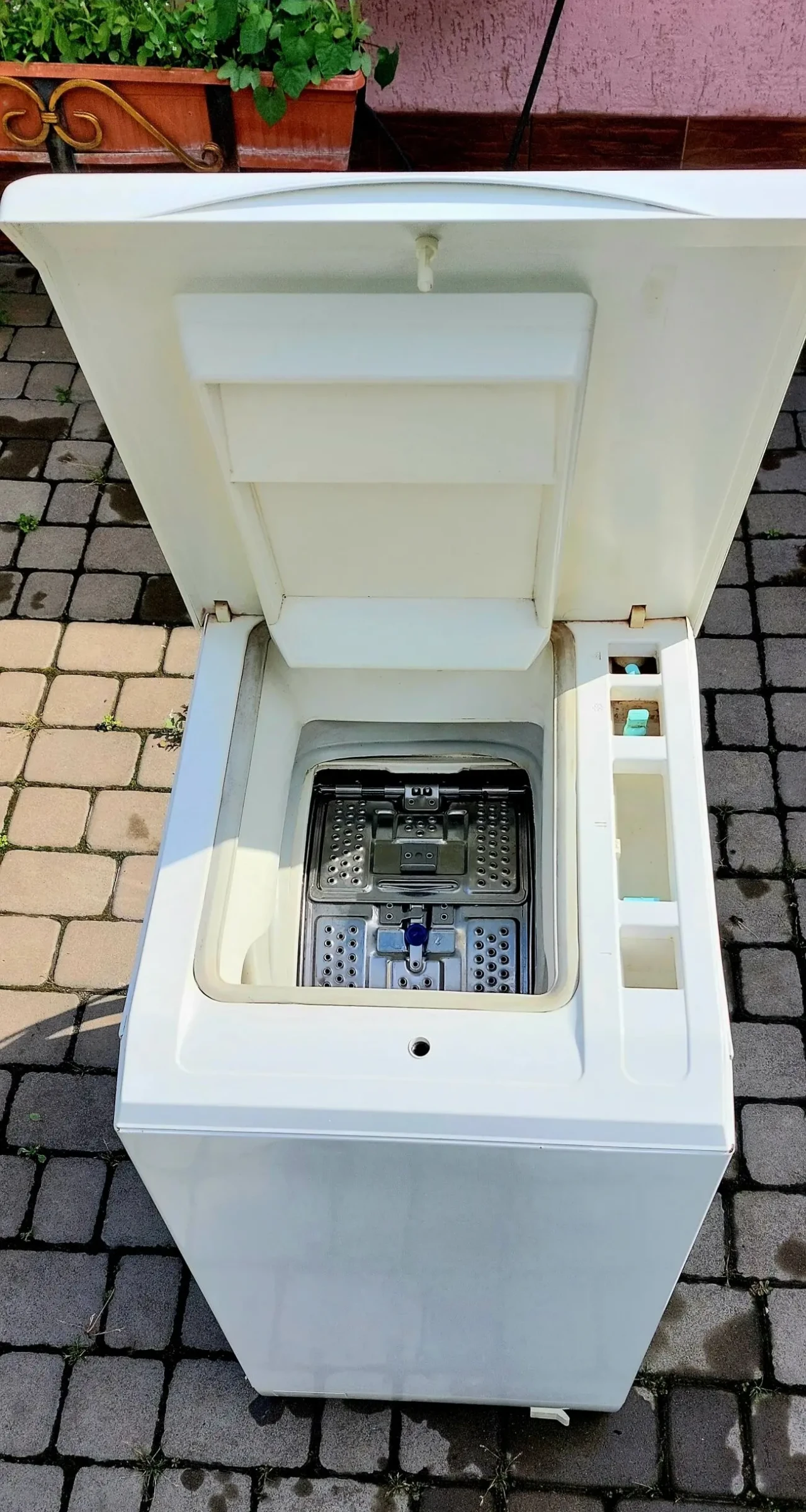 Пральна машина Ardo TL610, Італія 3