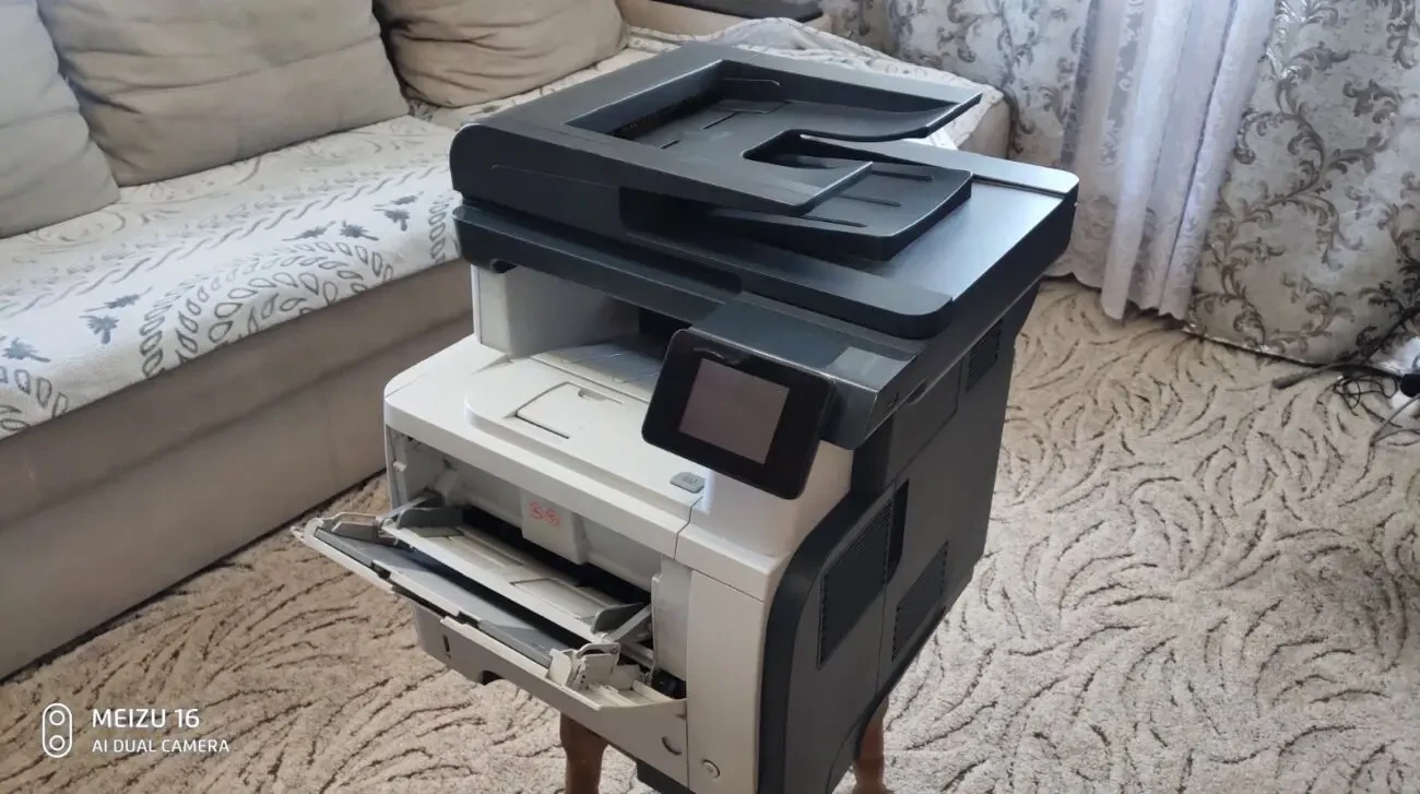 Багатофункціональний пристрій Lazer Jet Pro MFP 521 dw 6