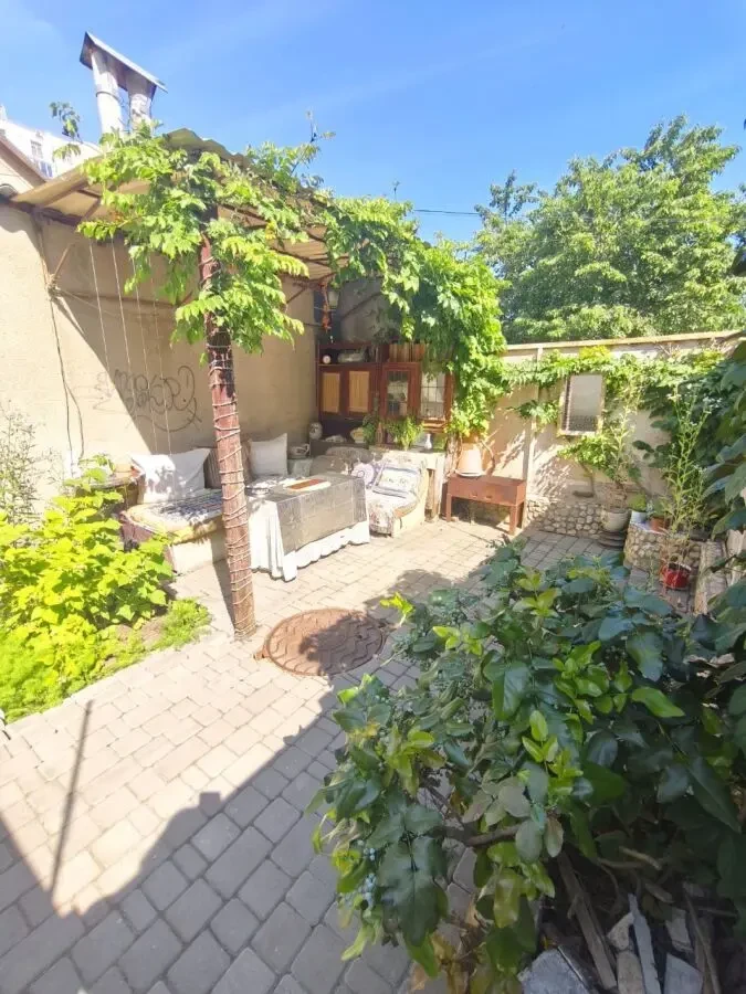 Продам домик Левитана Костанди Таирова 10