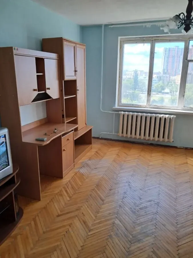 Абсолютно для Вас Шикарна пропозиція квартири  - біля Дарницької площі (бувша Ленінградська площа) 7