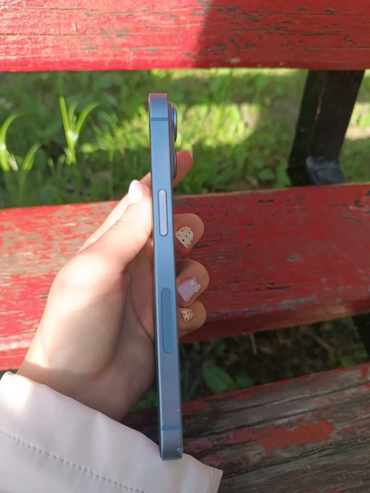 iPhone 14, 128гб 3