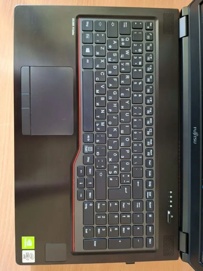 Fujitsu Celsius H7510 / i7 / 32GB RAM / Nvidia Quadro 2