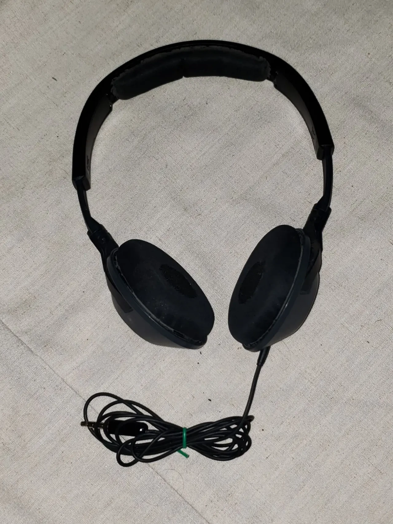 Наушники Sennheiser HD 218.