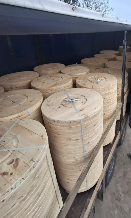 Дерев'яні барабани для кабельно-провідникової продукції оптом від виробника 5