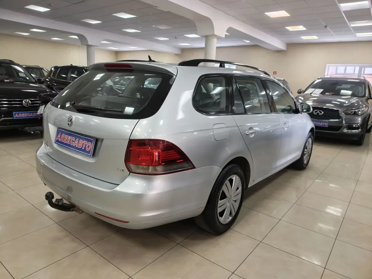 Volkswagen Golf VI Variant 1.6TDI 16V 5МКПП 2011 р.в. (105 к.с.) 3