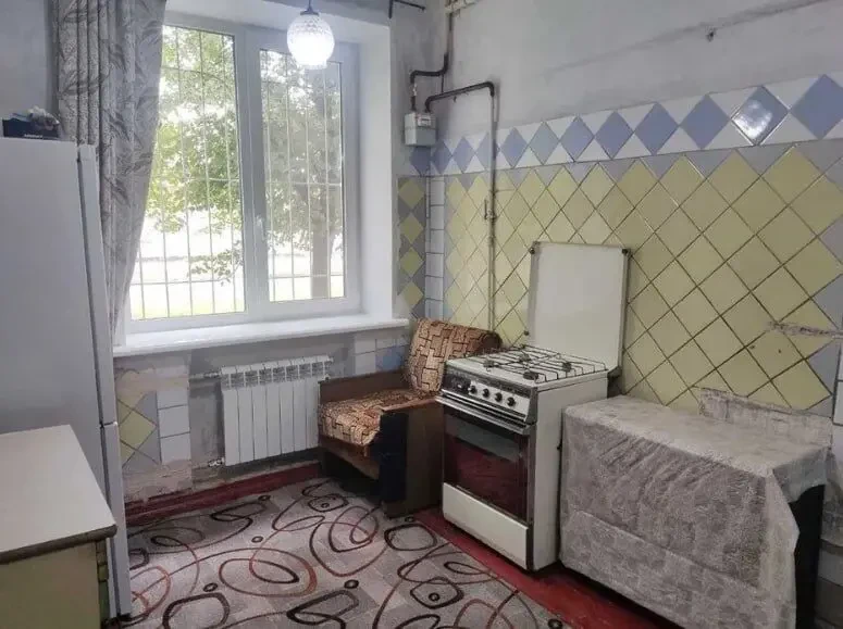 продам 3 кімнатну квартиру лівий берег 8