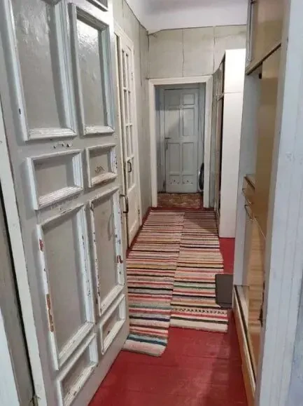 продам 3 кімнатну квартиру лівий берег 2