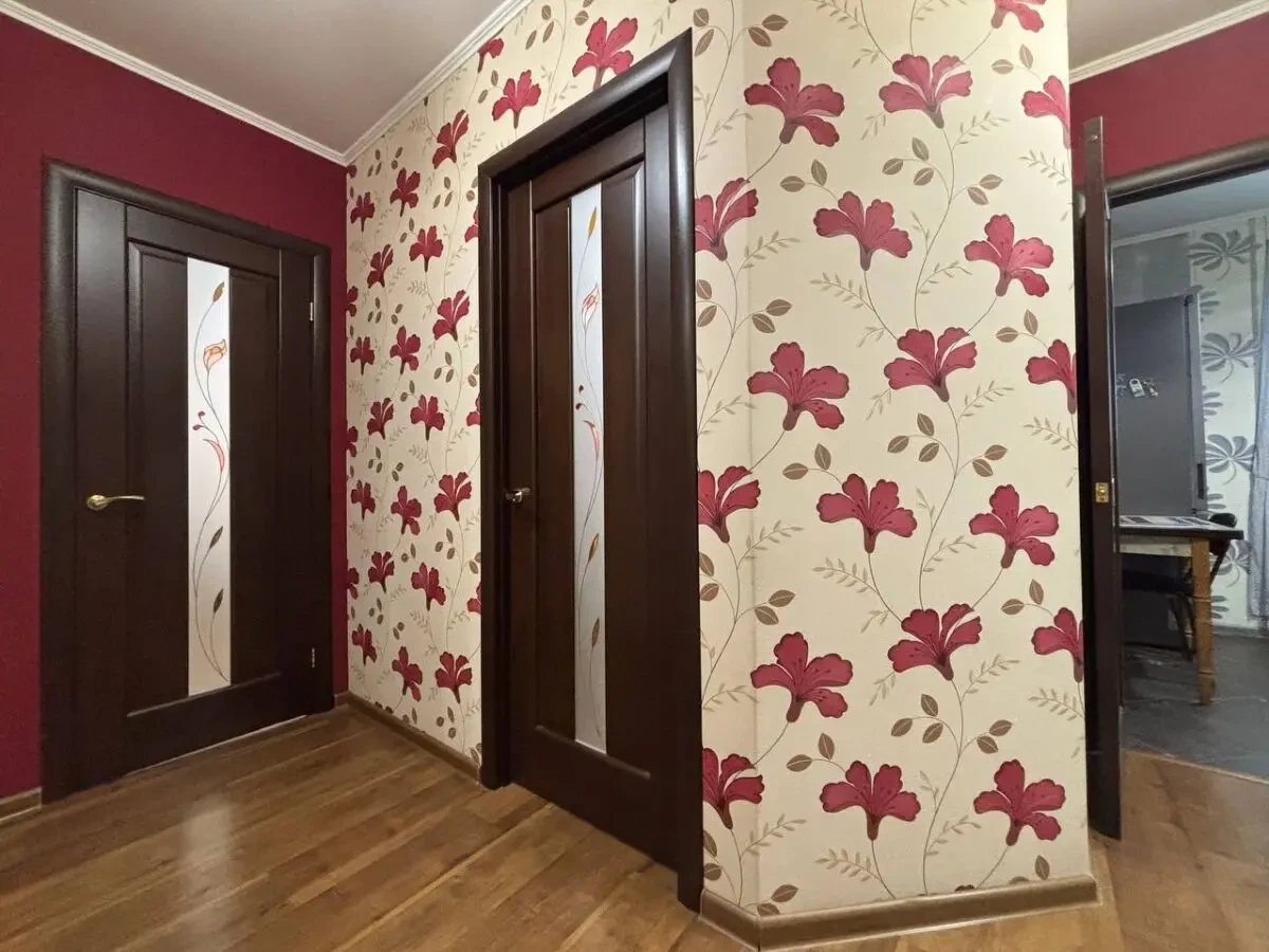 продам 2 комнатную квартиру, район рабочей 2