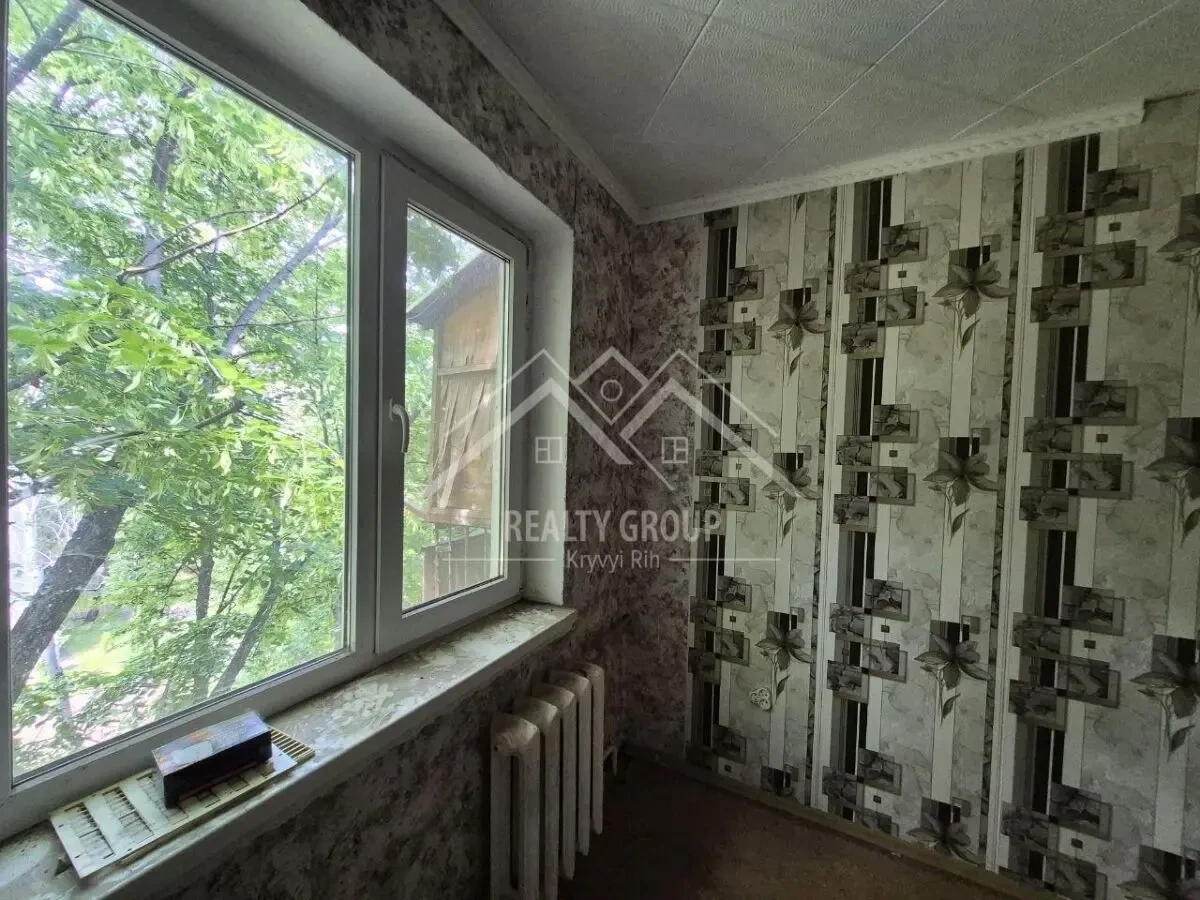 Продаж затишної 2к квартири  17 квартал (8-а лікарня) 7