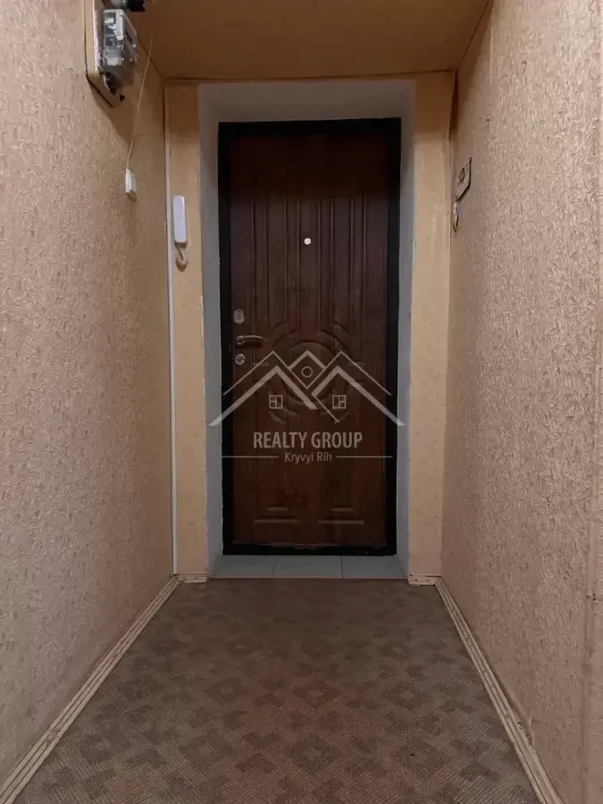 Продаж 3-к.квартири біля 16-ї міської лікарні 4
