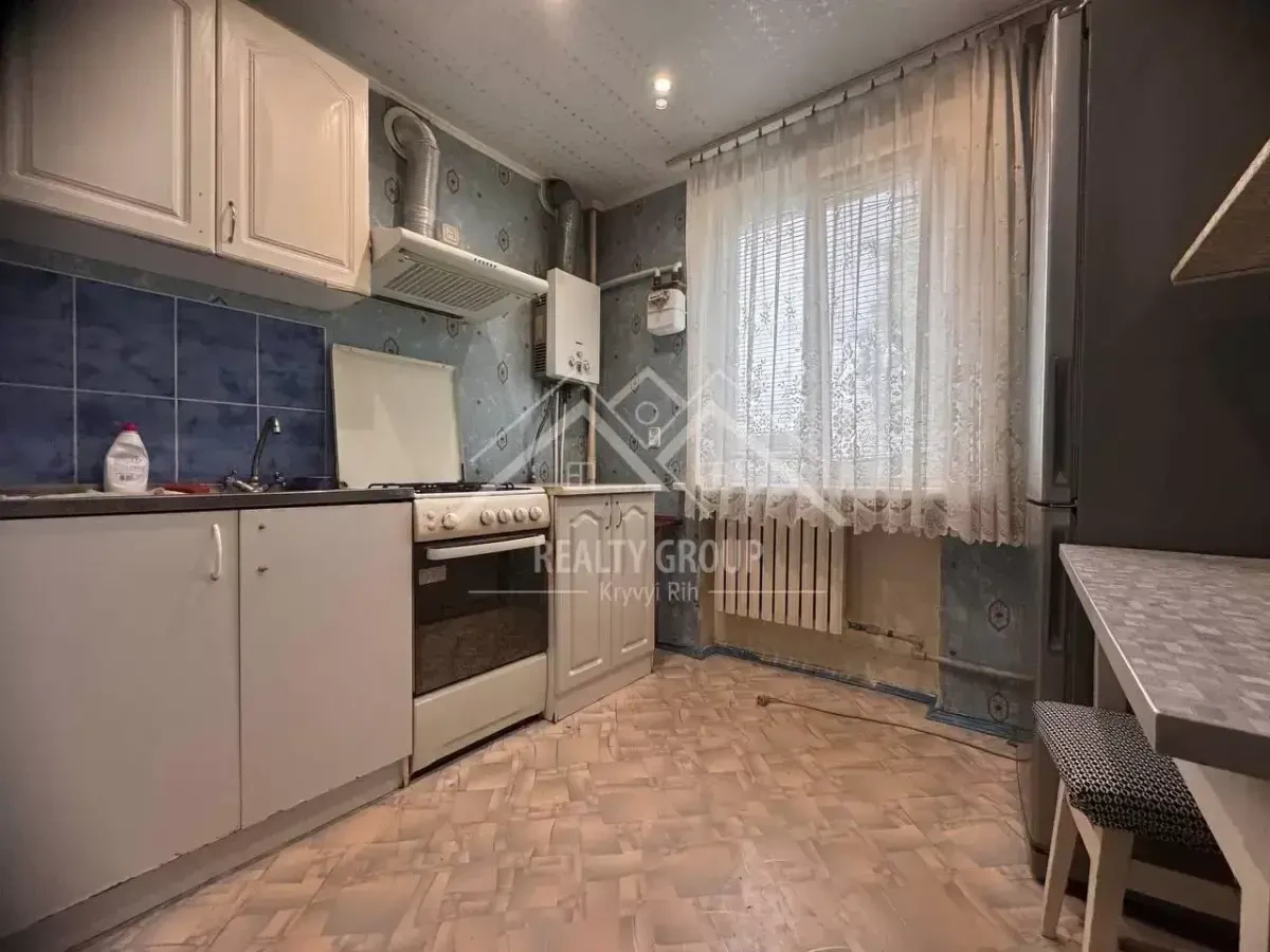 Продаж 3-к.квартири біля 16-ї міської лікарні 3