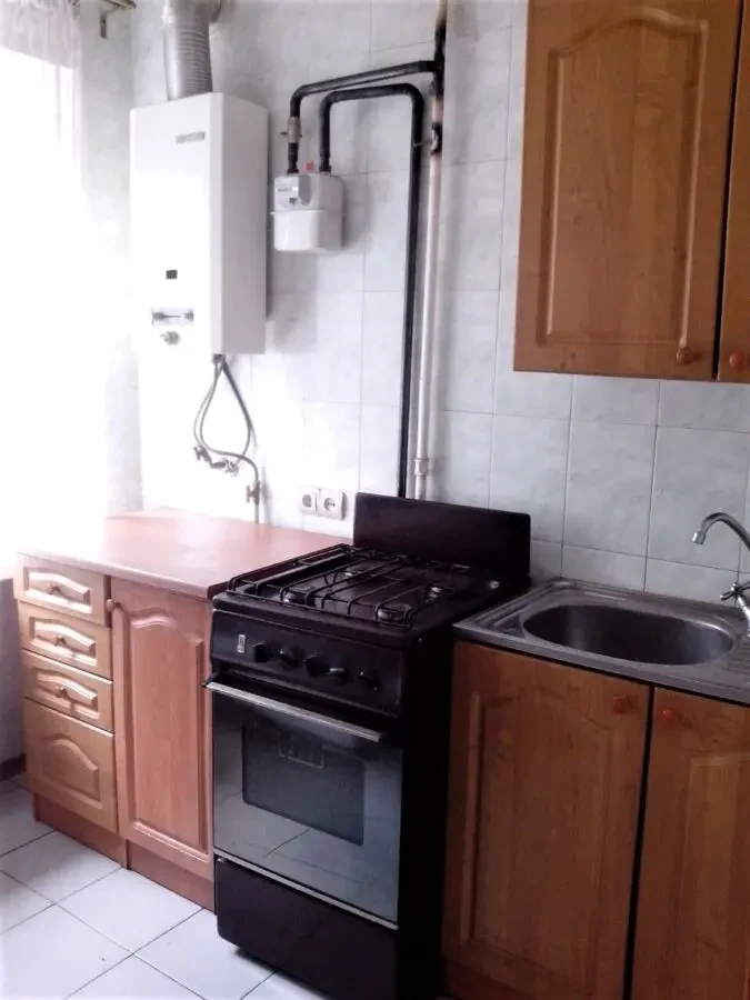 Незалежності-Титова, завжди гаряча вода, здам 1к.кв. 6