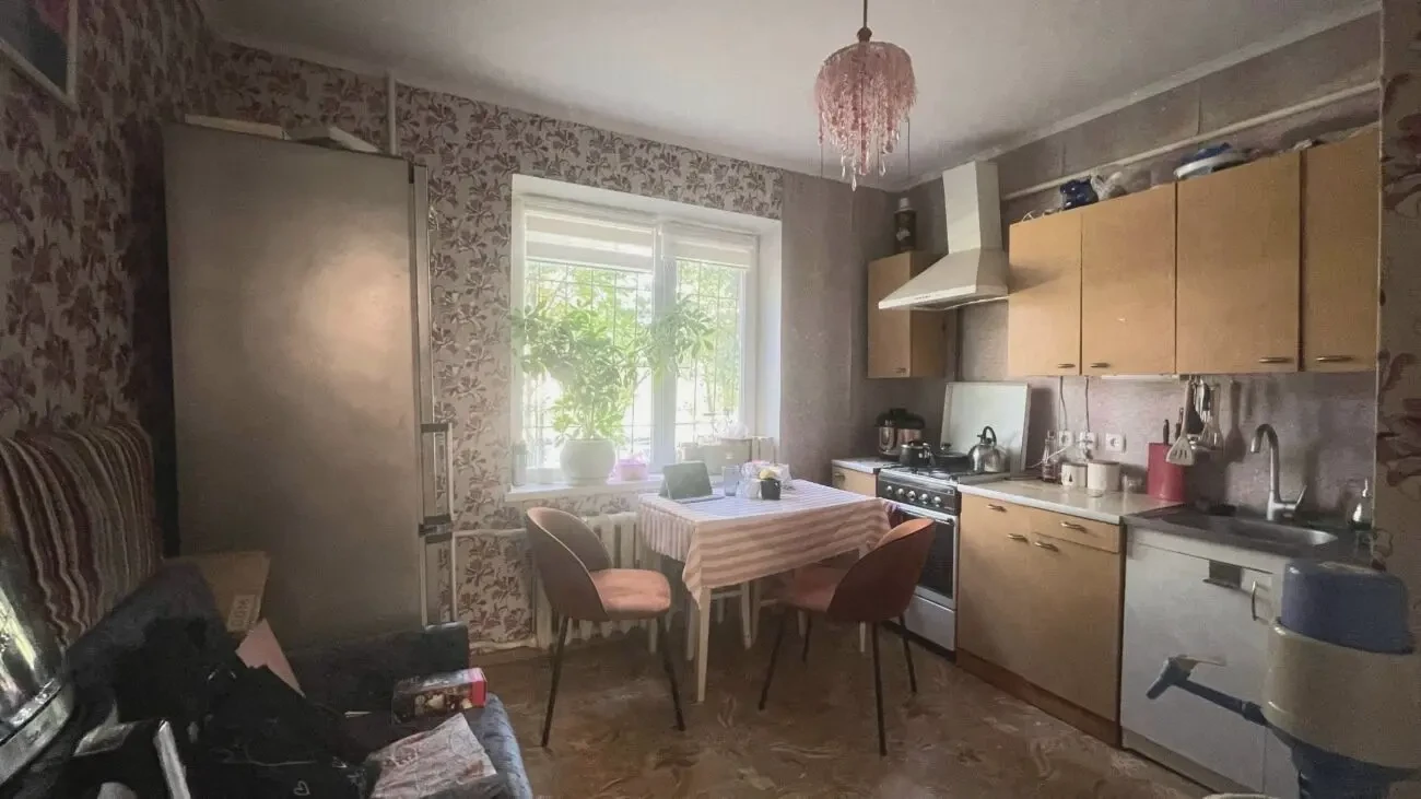 Продам 1-к квартиру, ж/м Перемога-6, пров. Добровольців 6