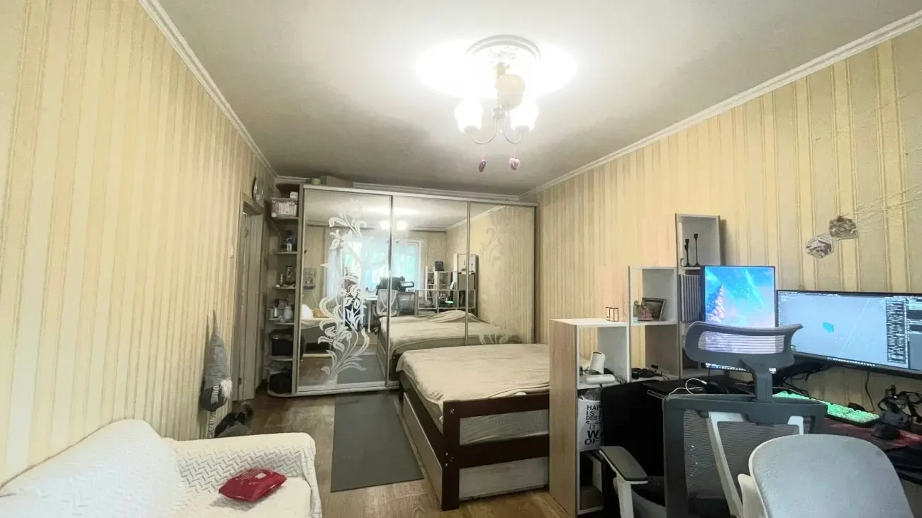 Продам 1-к квартиру, ж/м Перемога-6, пров. Добровольців 5