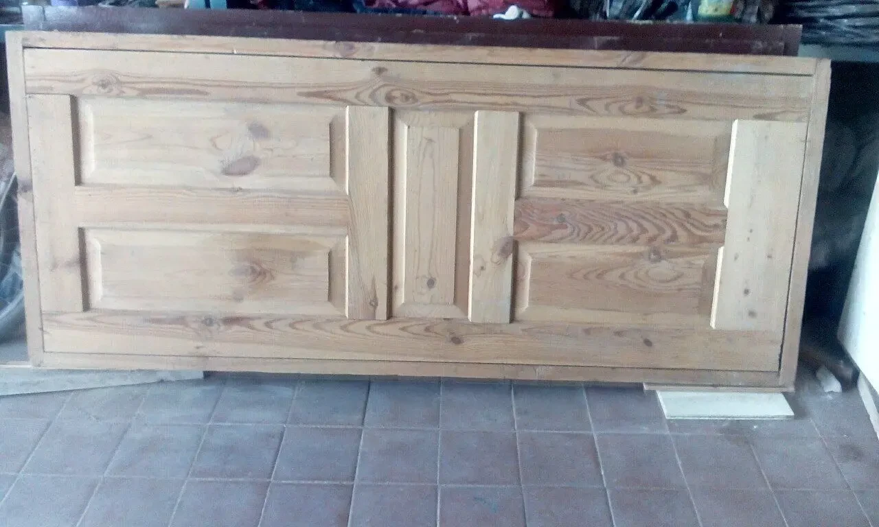 Продам нові фільончасті дерев'яні двері з коробкою 6