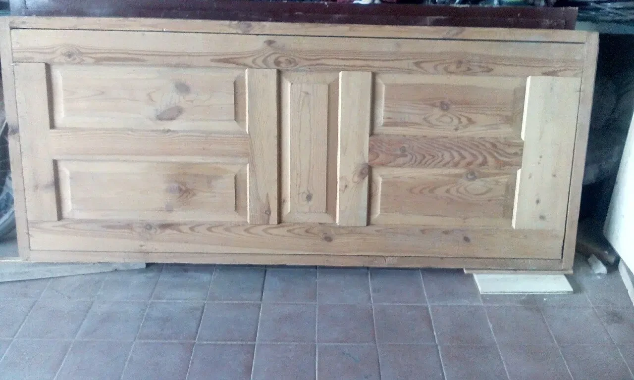 Продам нові фільончасті дерев'яні двері з коробкою 7