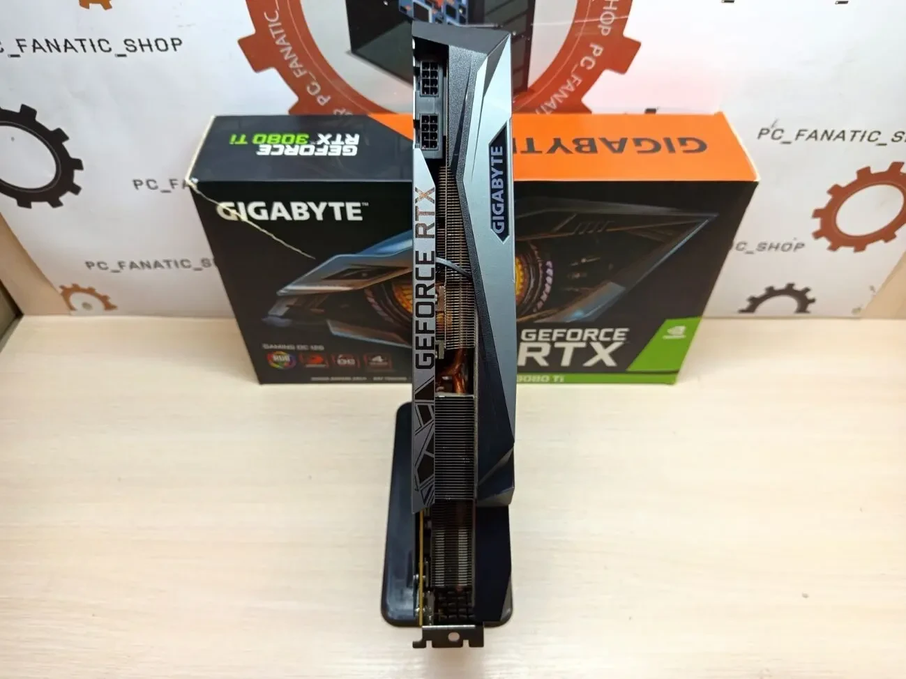 Відеокарта GIGABYTE GeForce RTX 3080 Ti Gaming OC 2