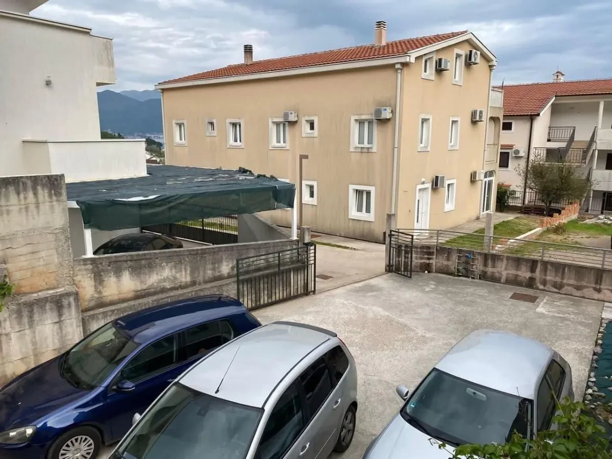 Продаж квартири у Чорногорії, Херцег-Нові 10