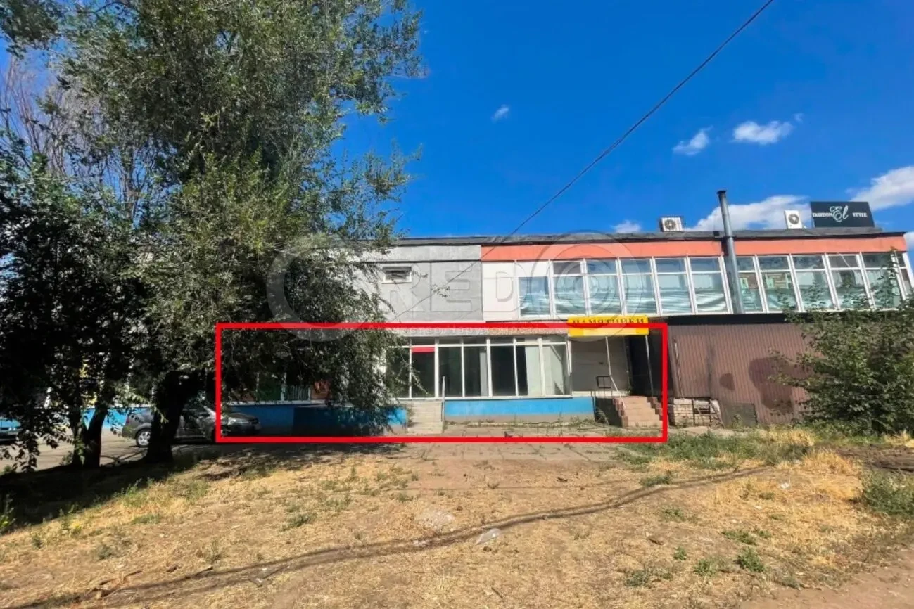 Оренда магазину вул.Космонавтів, р-н Вечірній