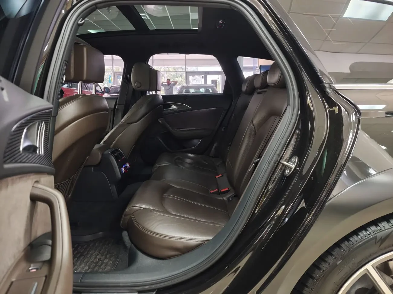 Audi A6 allroad 3.0TDI V6 24V АКПП 2016 р.в. (272 к.с.) 7