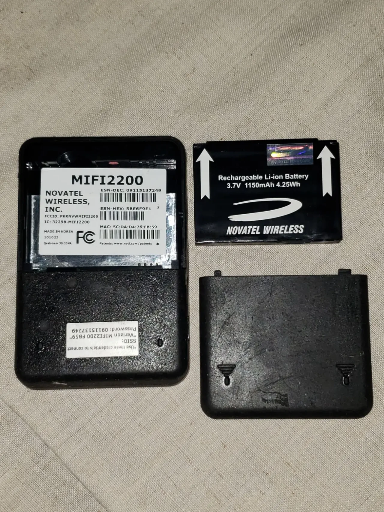 Мобильный 3G роутер Verizon MiFi 2200 3