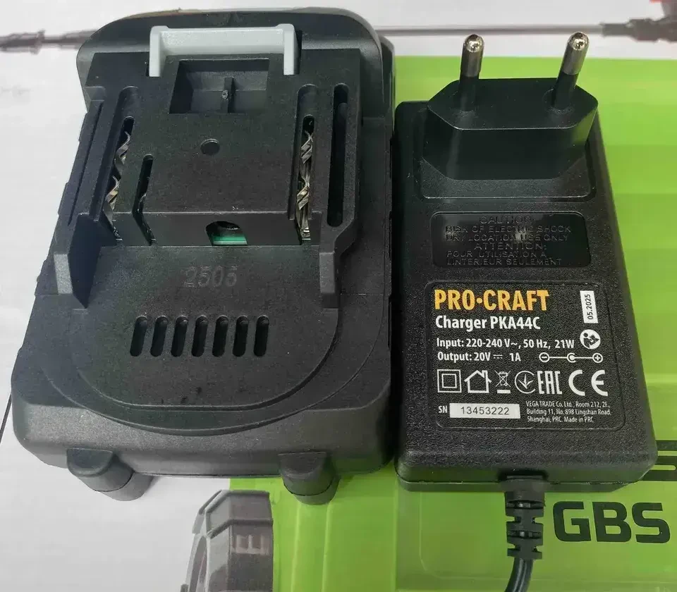 Батарея акумуляторна ProCraft 20в 2аг і зарядний пристрій. 2