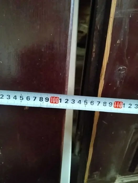 Продам двері деревяні 4