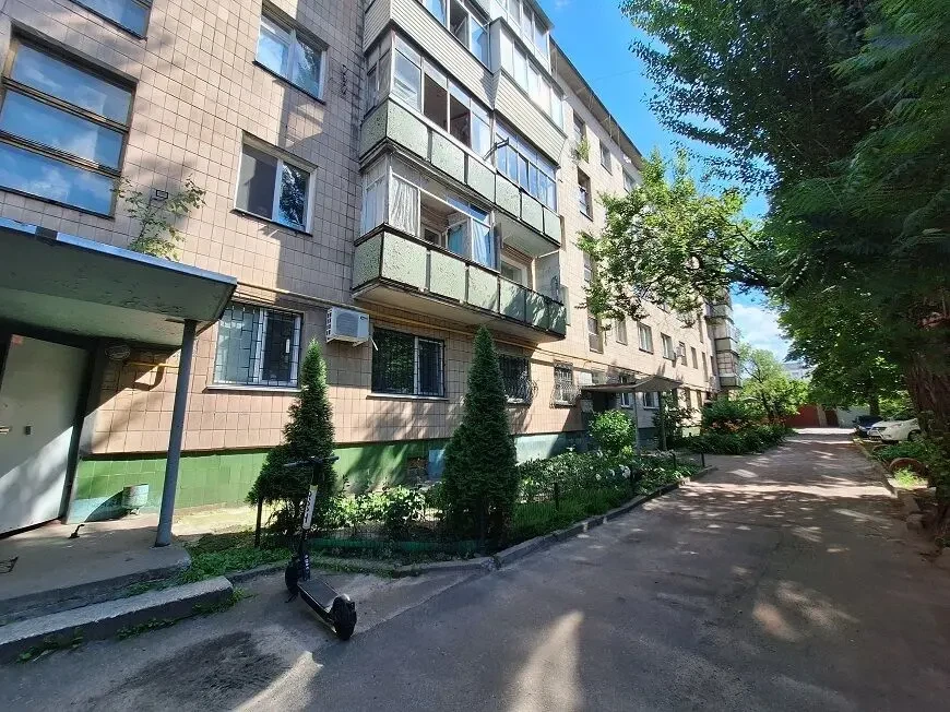 Продам 1-кім кв тихий ЦЕНТР вул. Надпільна 7
