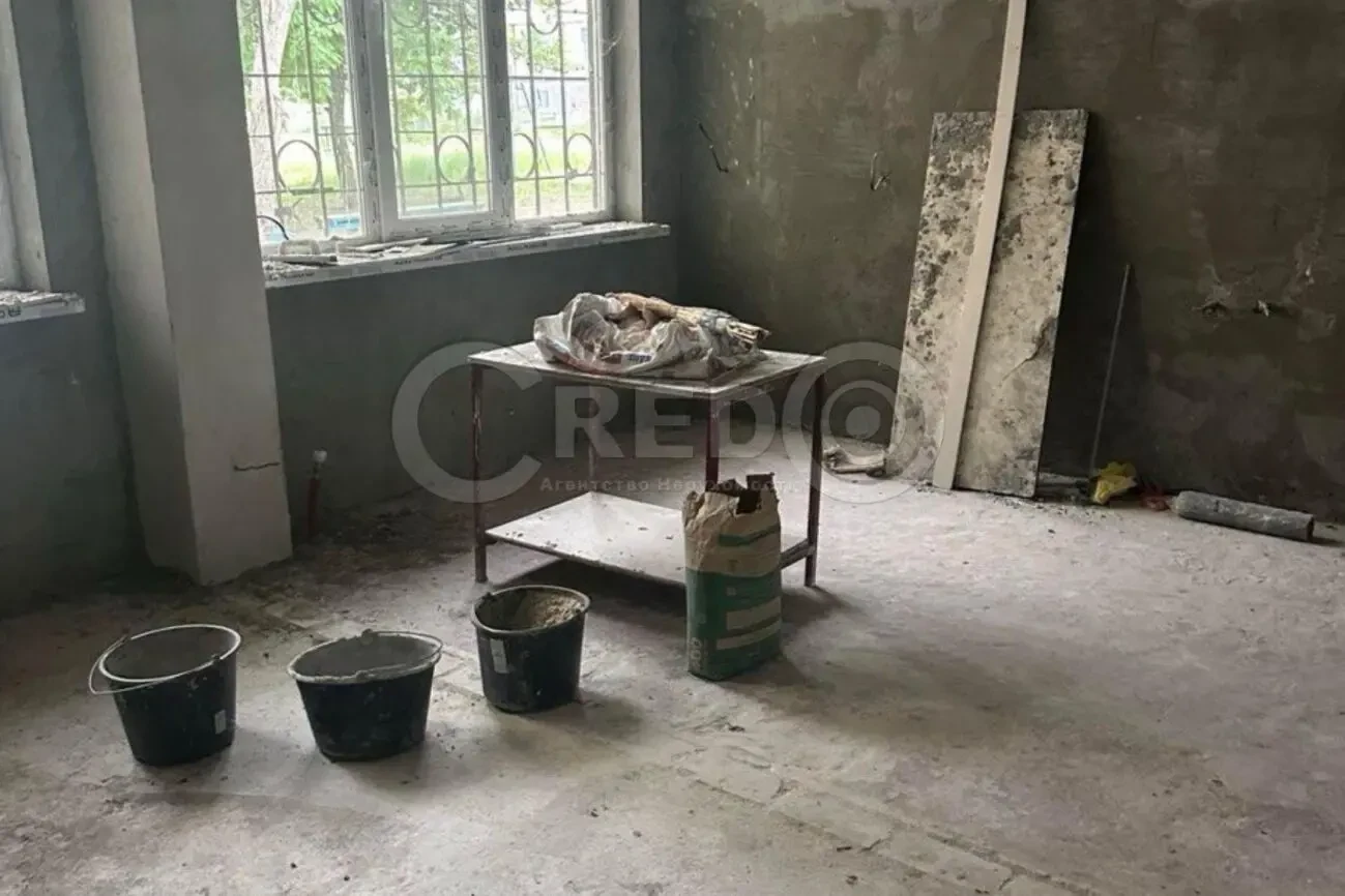 Продаж приміщення в окремо розташованій будівлі, вул. Чарівна 17 Квартал 9