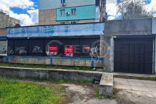 Продаж приміщення в окремо розташованій будівлі, вул. Чарівна 17 Квартал