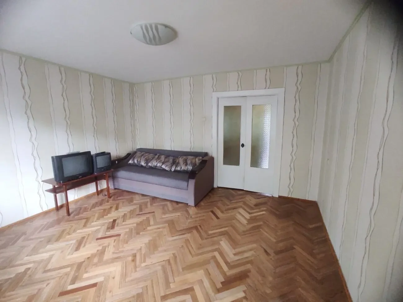Продаж 5-кімнатної квартири по вул.Петра Панча, Шевченківський р-н 5