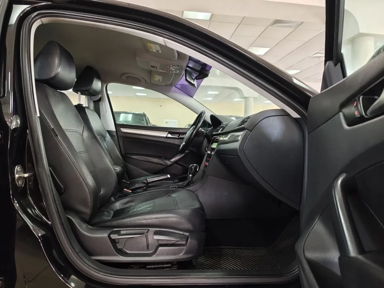 Volkswagen Passat 1.8TSI 16V 6АКПП 2015 р.в. (170 к.с) 7