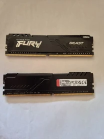 Продам память Kingston Fury DDR4 16GB 3200MHz Beast Black