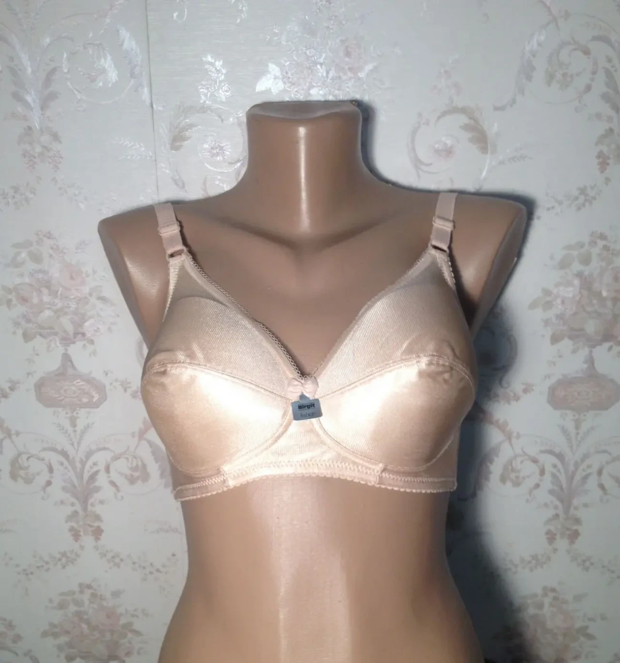 Бюстгальтер размер 90B фирмы Birgit fashion Германия. 3