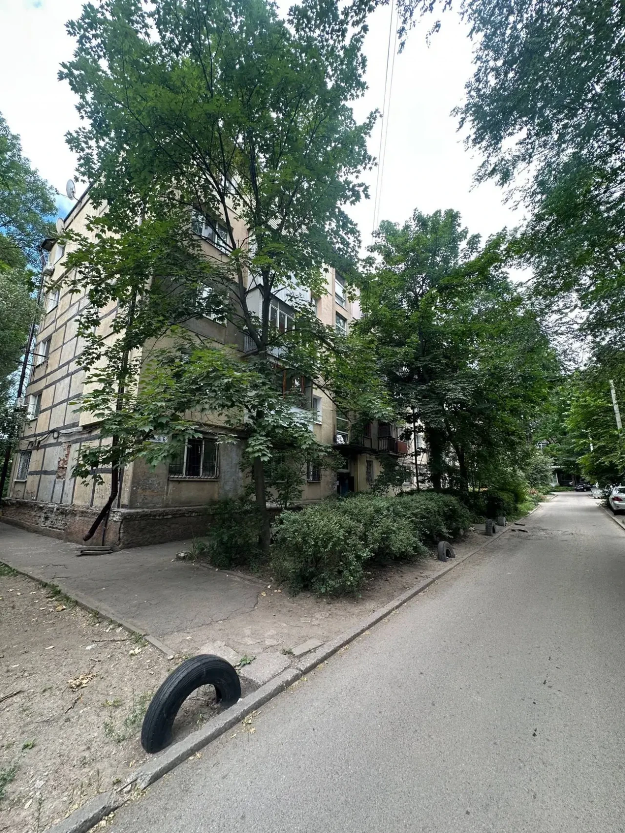 Продам 1к квартиру вул. Краснопільська ,6 під ремонт 3