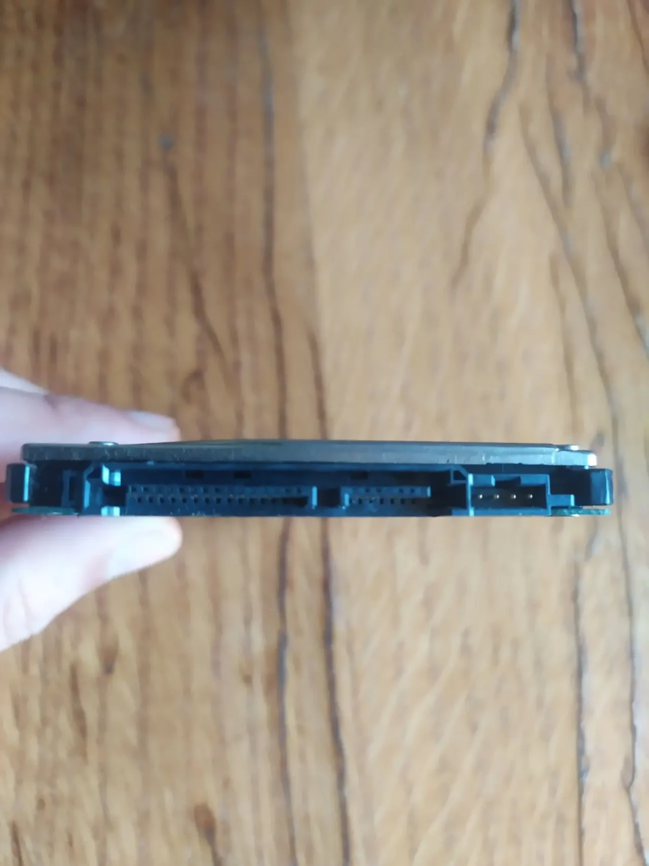 Жорсткий диск Seagate ST9500325AS на 500GB пам'яті 2.5 SATA 5