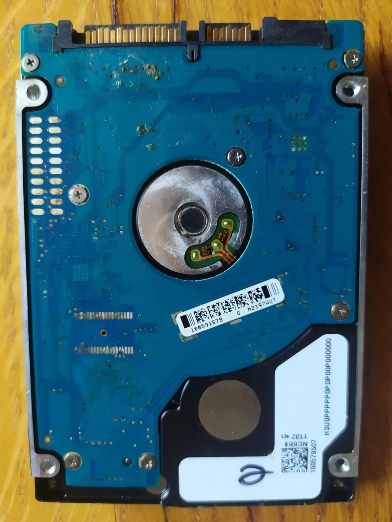 Жорсткий диск Seagate ST9500325AS на 500GB пам'яті 2.5 SATA 2